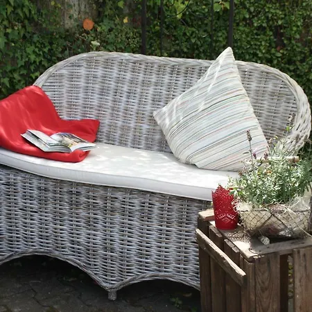 Weingut-brennerei-gaestehaus Emil Dauns Pensión