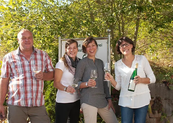 Gasthof Weingut-brennerei-gästehaus Emil Dauns 3*